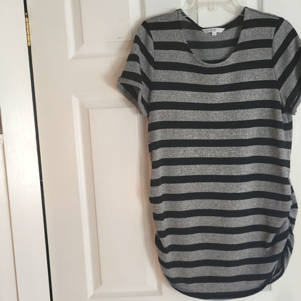 Short Sleeve Knit Top